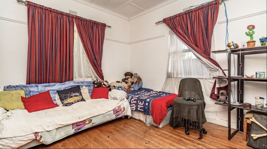5 Bedroom Property for Sale in Denneoord Western Cape